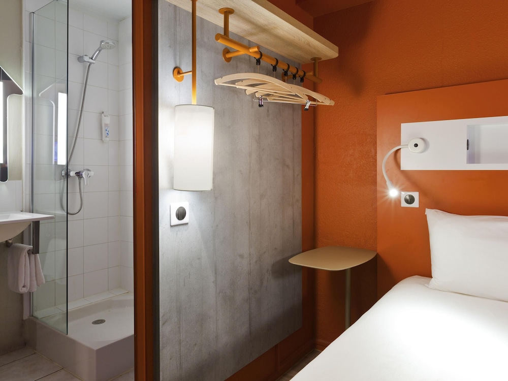 Ibis Budget Chilly Mazarin Les Champarts 45/47