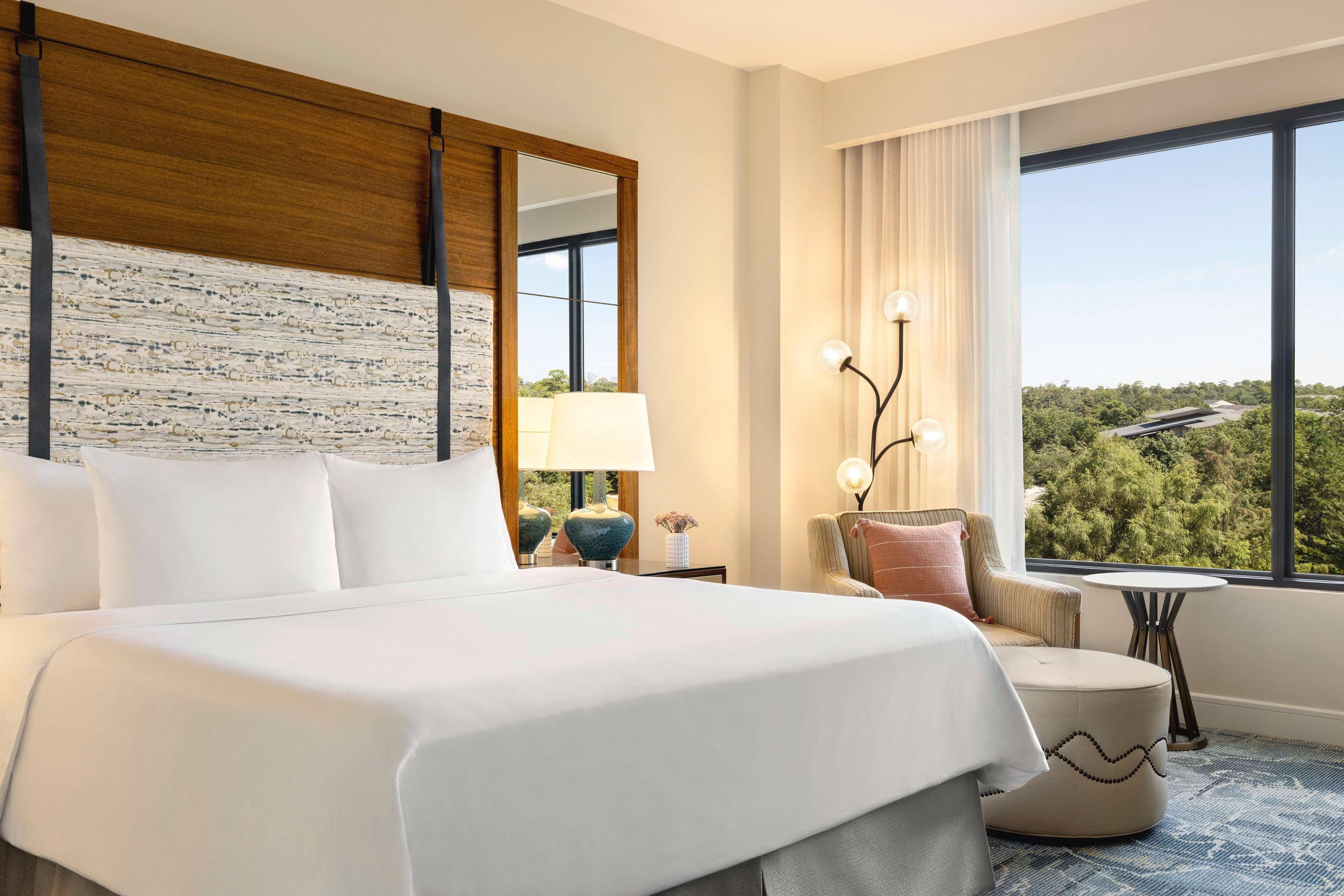 جناح غراند، The Woodlands Resort, Curio Collection by Hilton 2/4