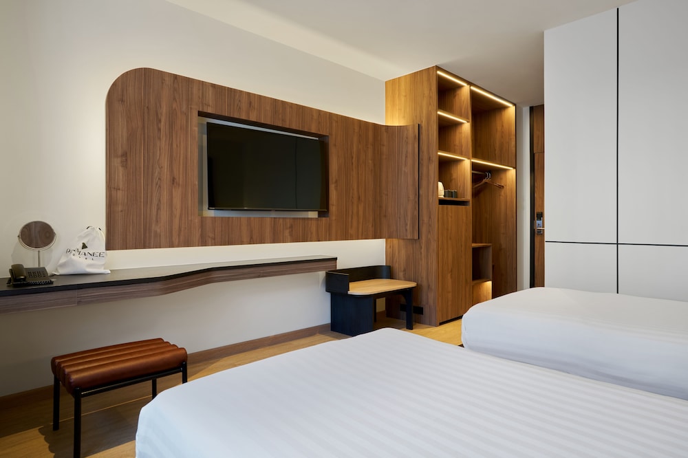Panmanee Hotel 20/35