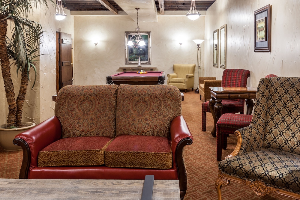 Inn At Leola Village 49/72