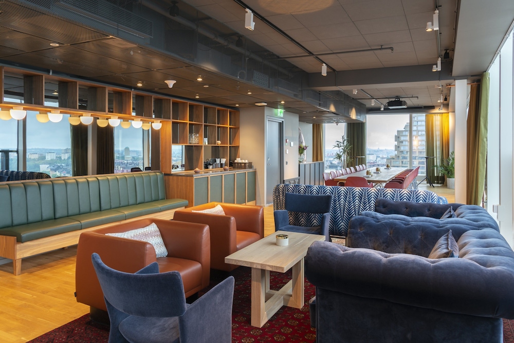 Elite Hotel Carolina Tower 42/62