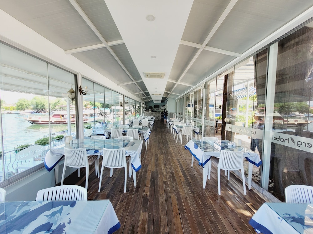 Berg Hotel 35/50