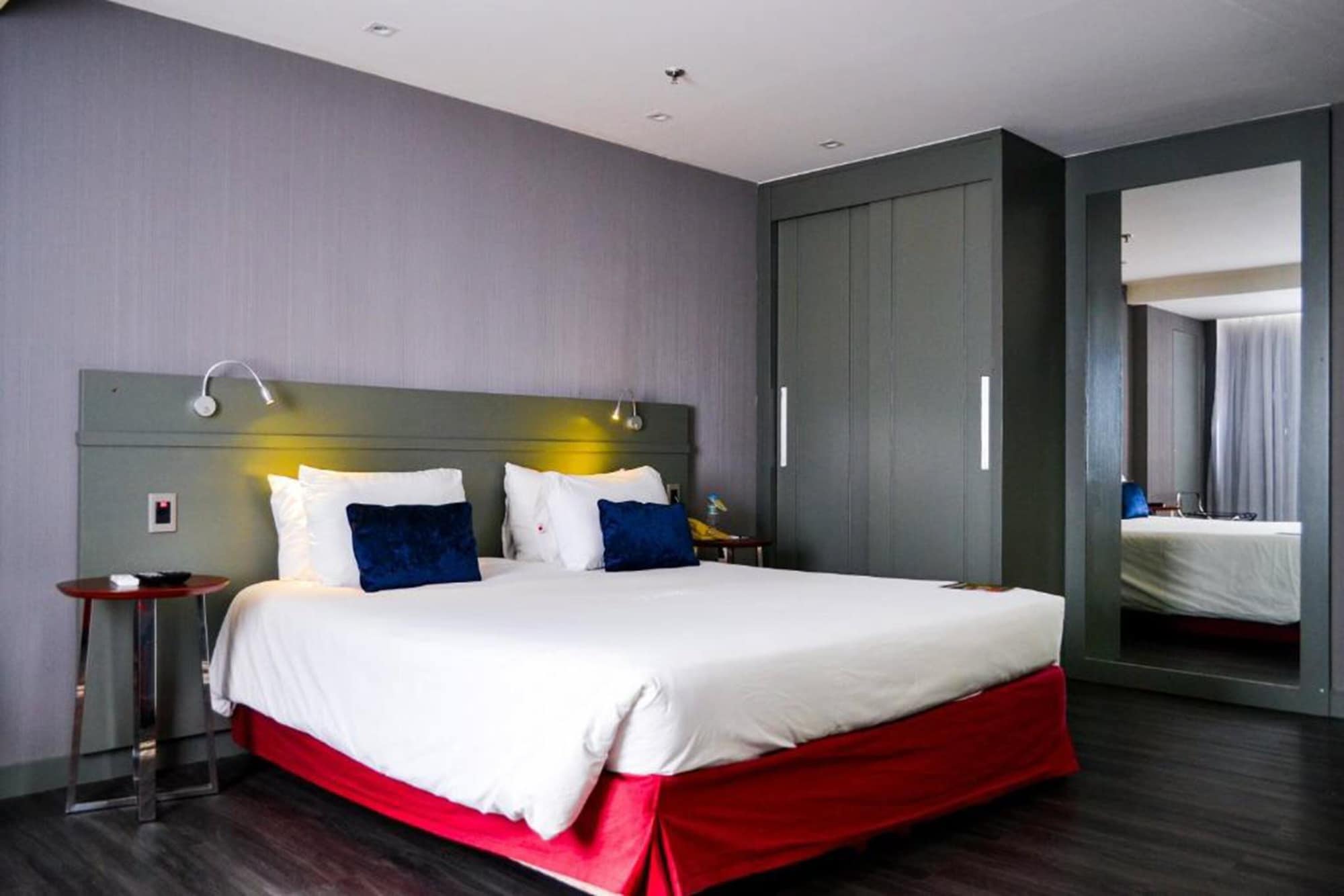 Superior, Queen Bed