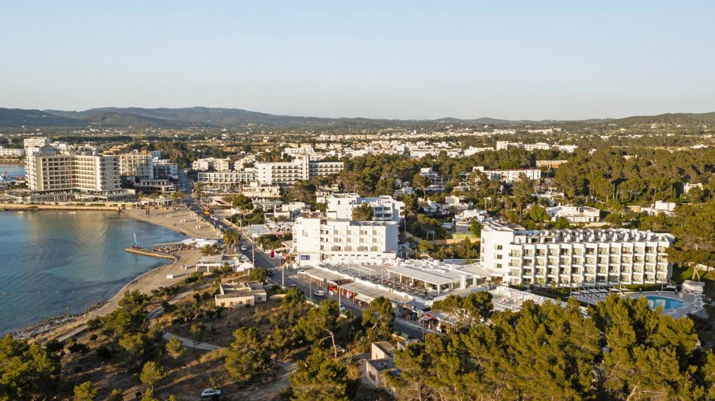Thb Naeco Ibiza - Adults Only 76/86