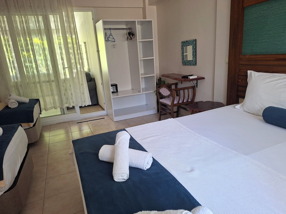 Hotel Antonio 10/40