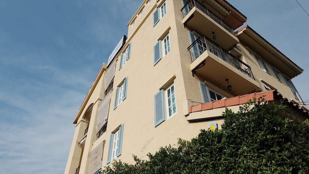 DE PASTEL HOTEL 5/48