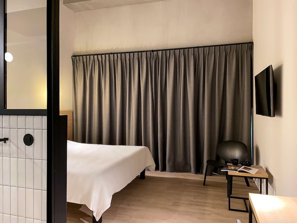 ibis Styles Namur 24/58