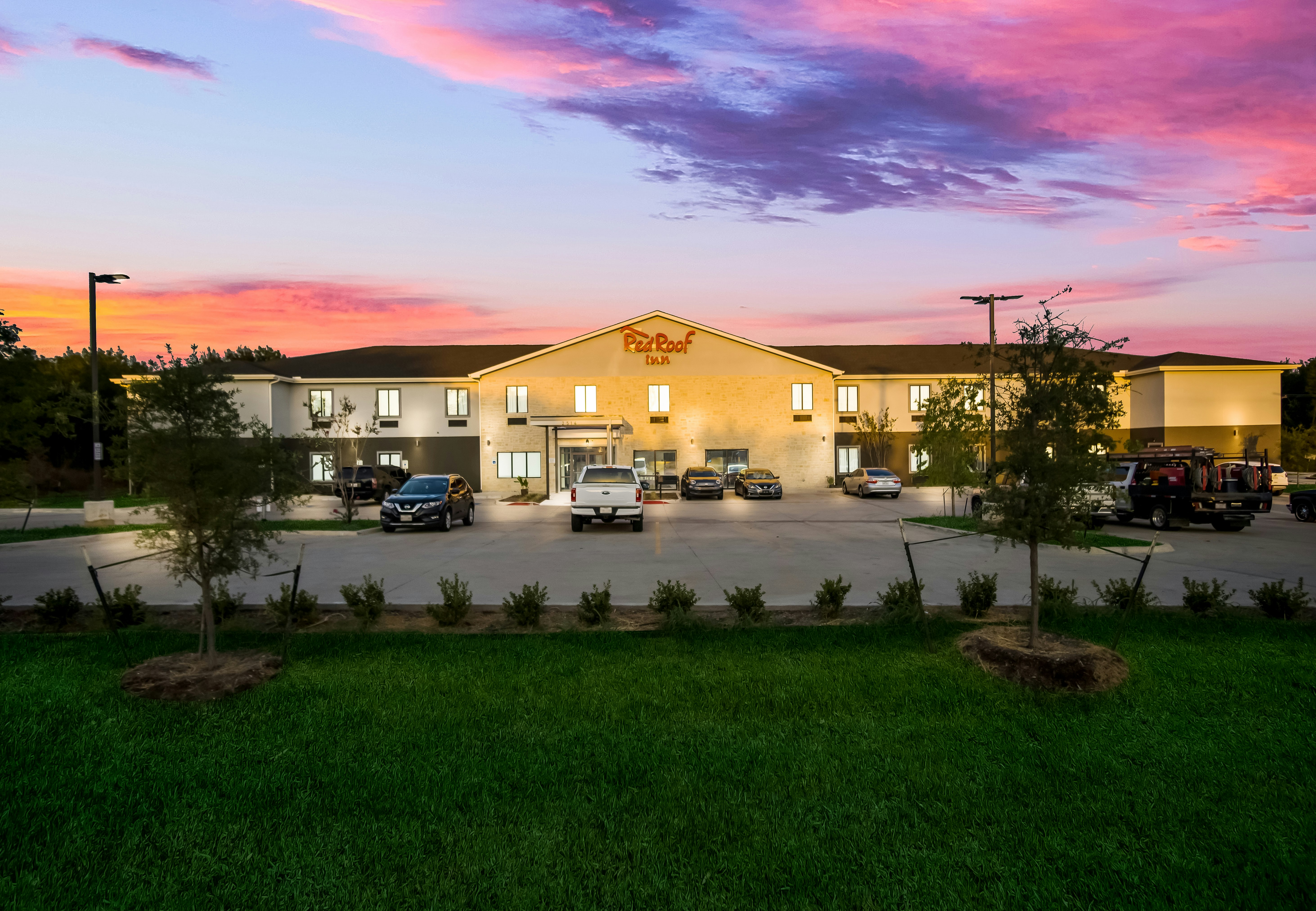 Red Roof Inn Lancaster, TX 2/15