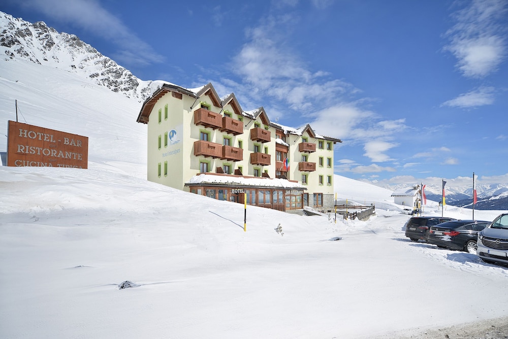 HOTEL INTERALPEN 8/74