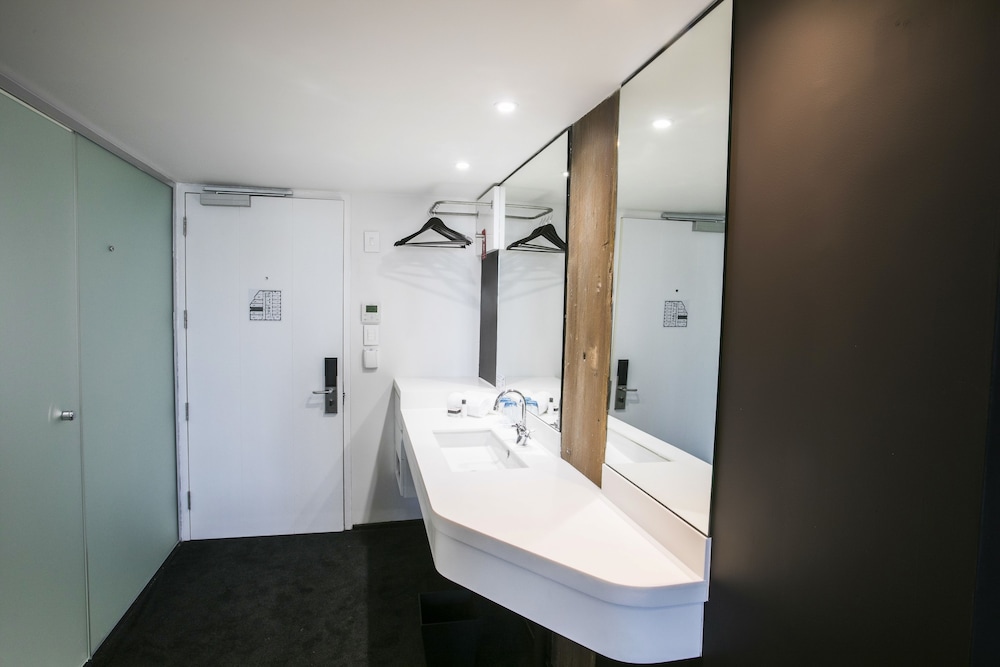 Signature Lux Hotel By Onomo Waterfront 19/79