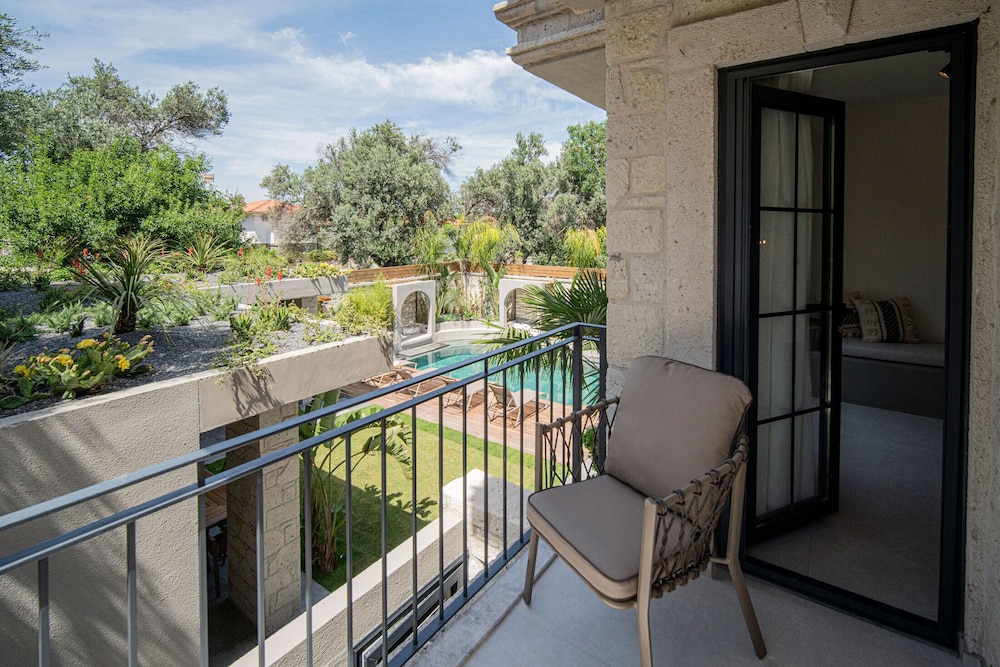 Derin Konak Hotel - Adults Only 3/56