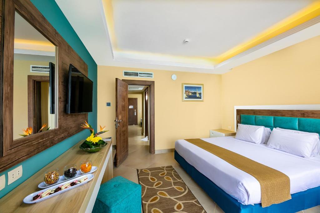Titanic Resort and Aqua Park 10/45