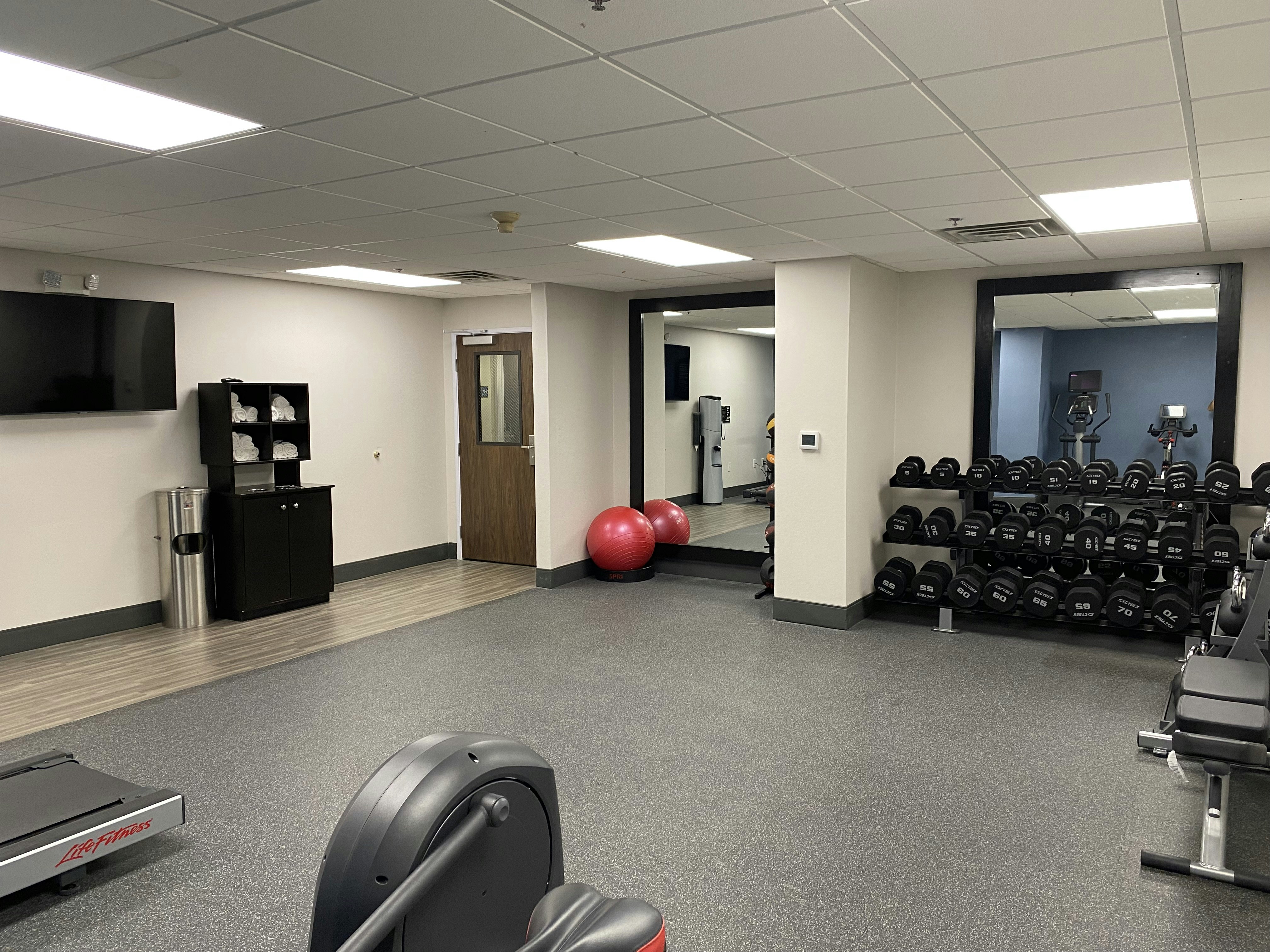 Hampton Inn Ft. Chiswell-Max Meadows 24/47
