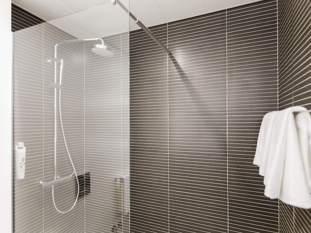 Ibis Styles Lisboa Centro Marques de Pombal 72/73