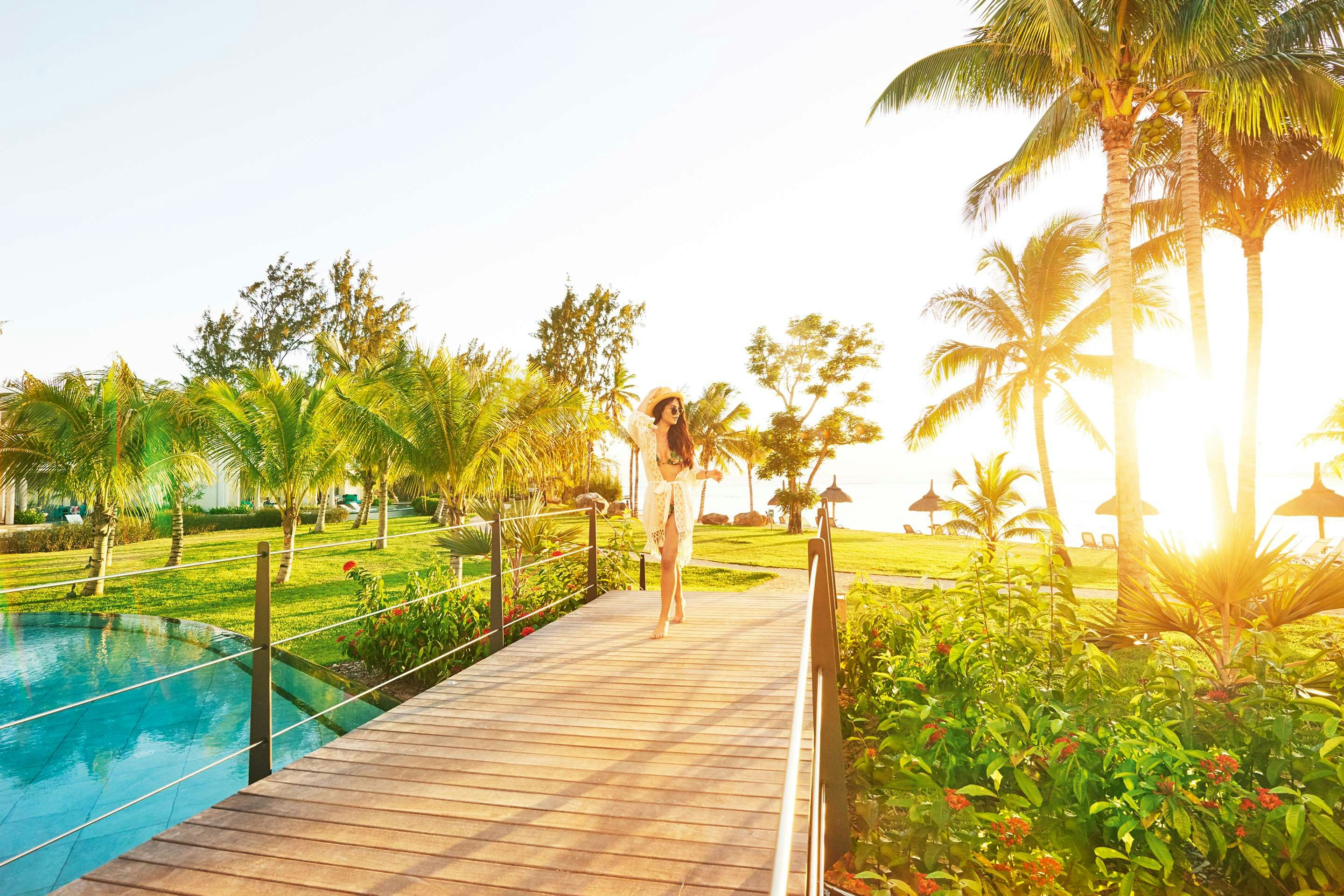 Victoria Beachcomber Resort and Spa 49/54