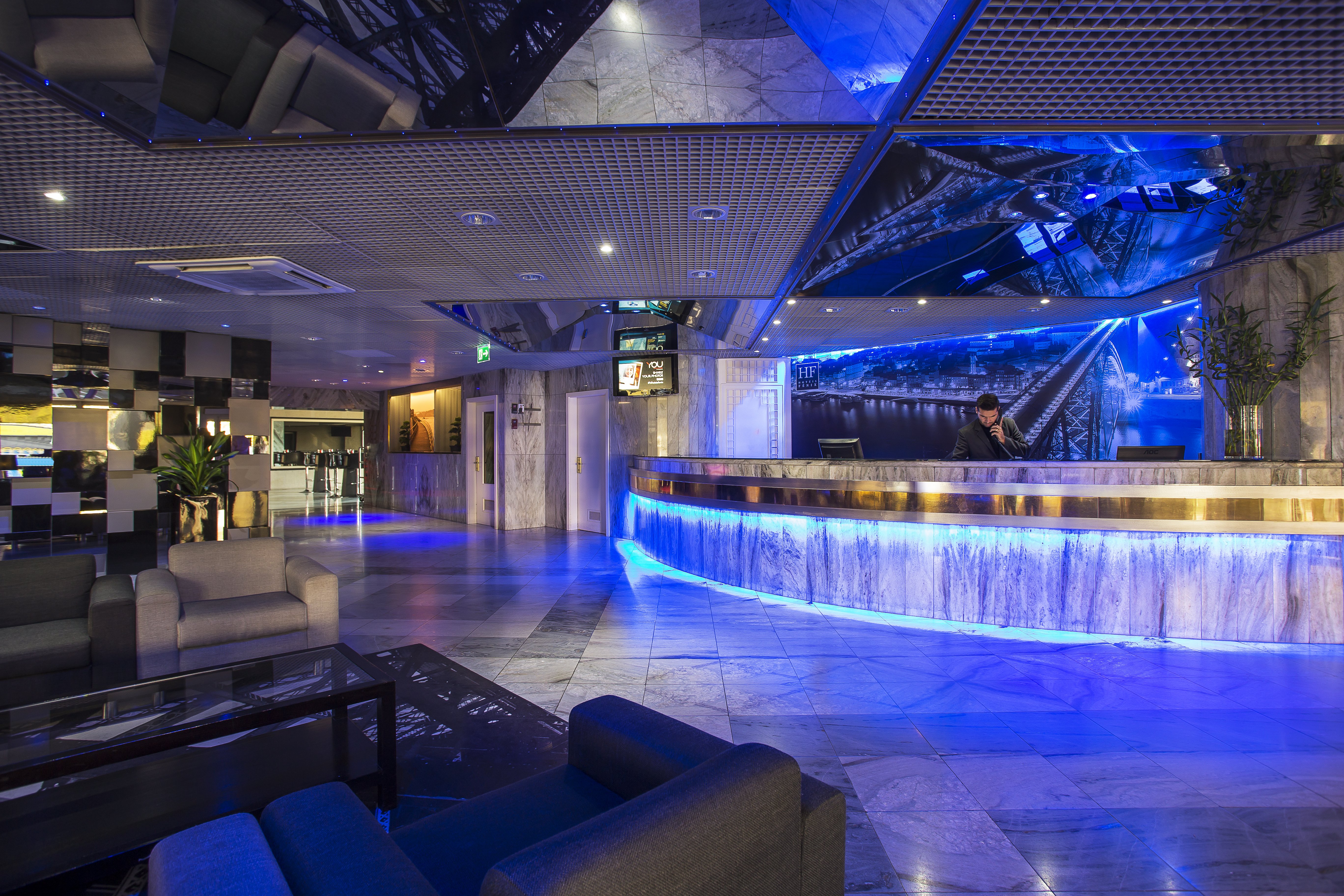 Lobby at HF FENIX PORTO, PORTO