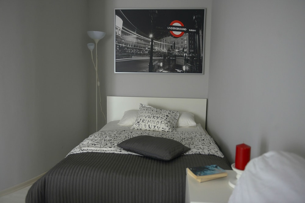 Arkem 2 Hotel 32/66