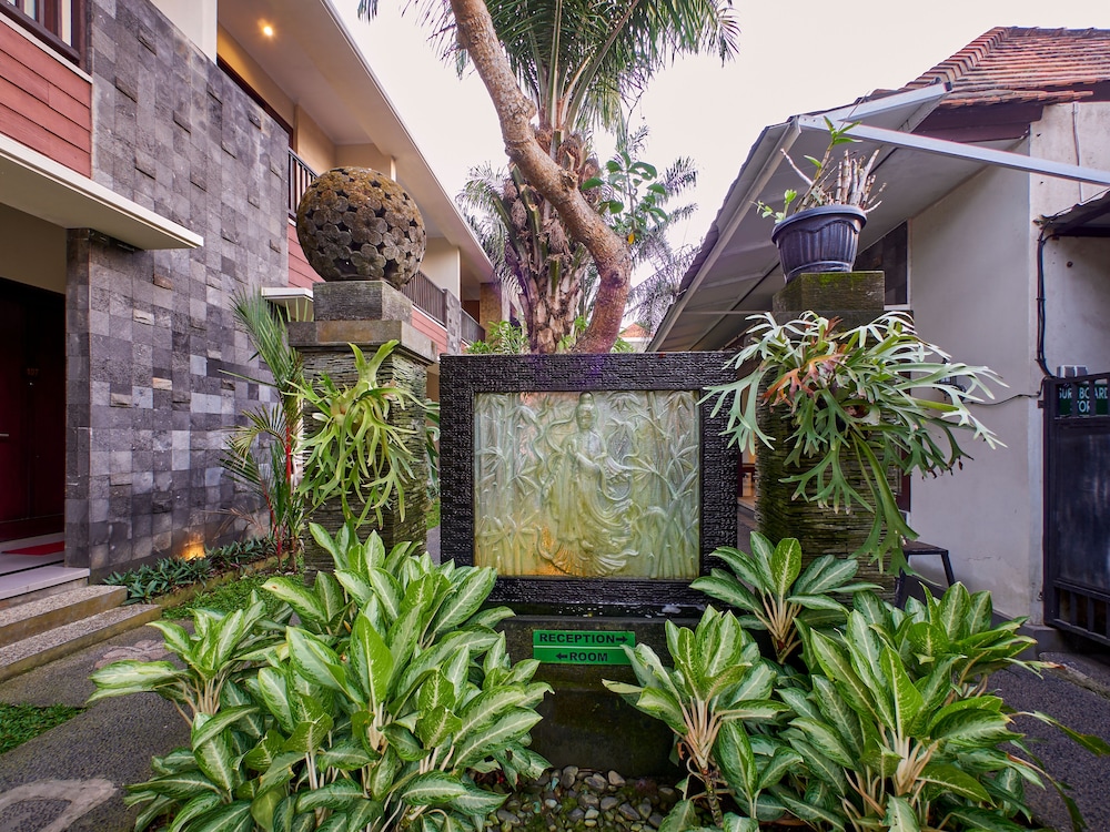 U Tube Hotel & Spa 11/66
