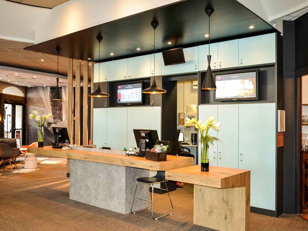 Ibis Angers Centre Chateau 4/75