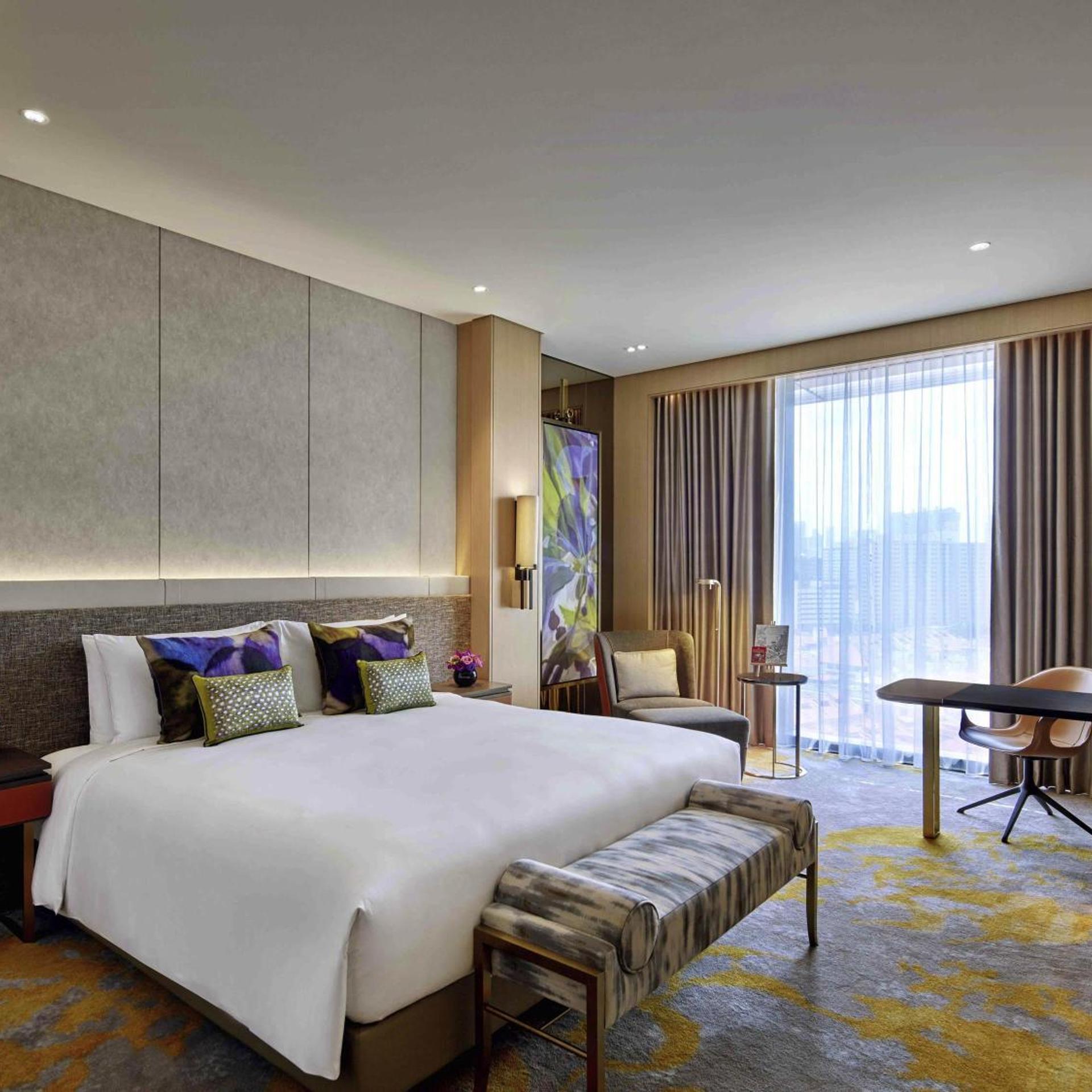 Heritage, Premium, Luxury, King Bed, with View, High Floor