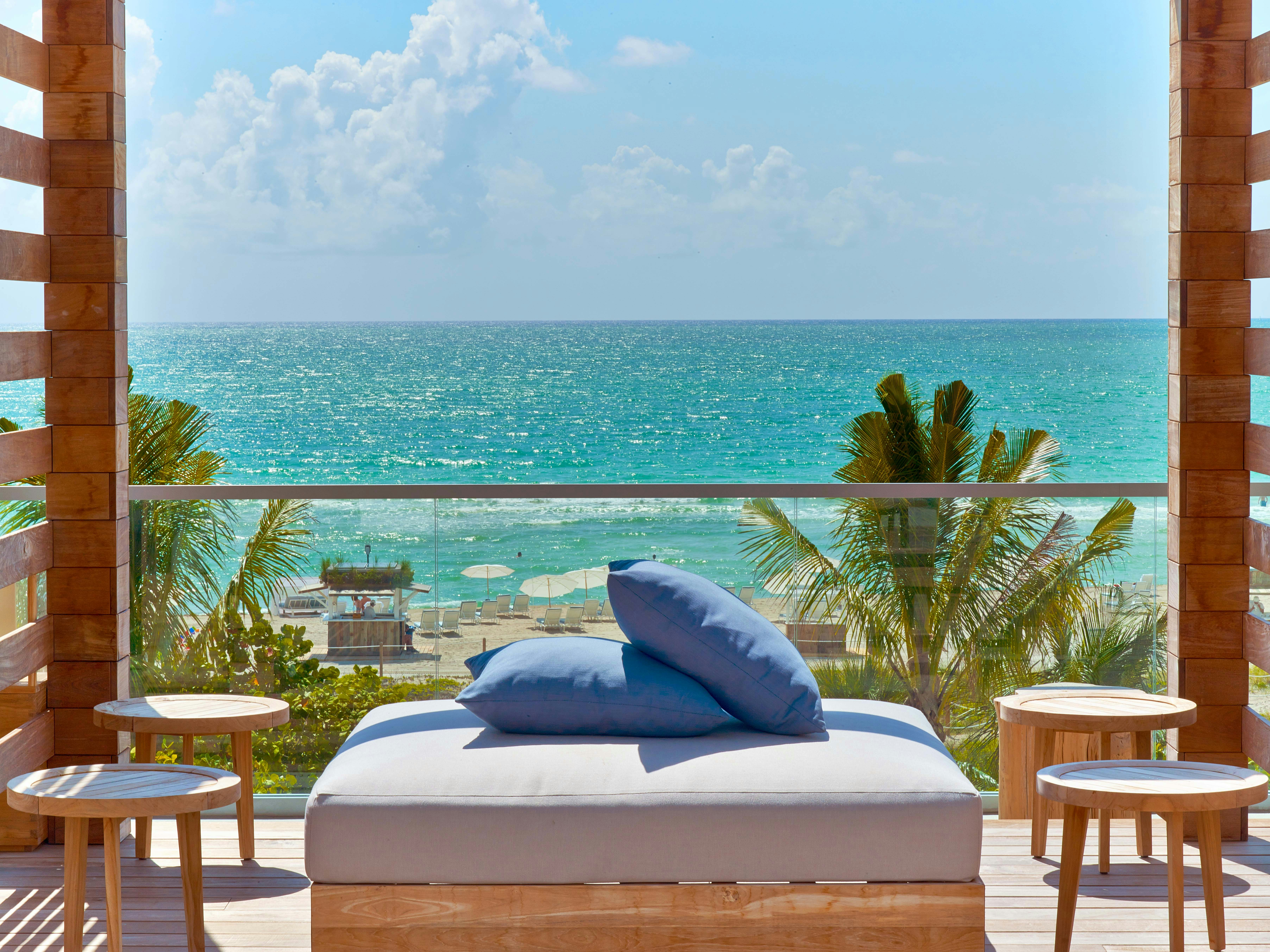The Retreat Collection At 1 Hotel South Beach 33/34