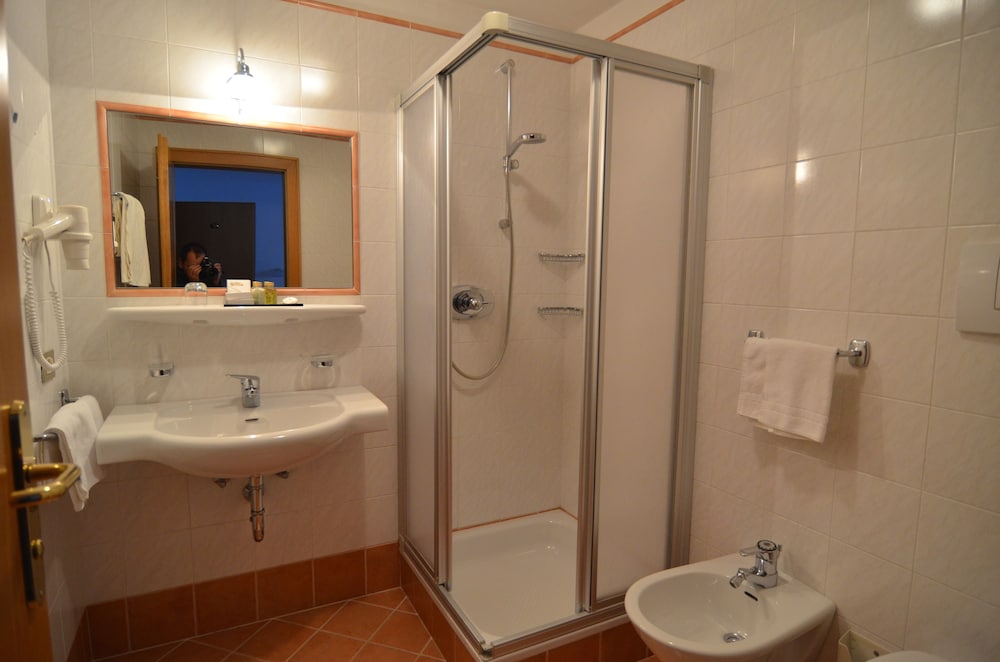 Hotel Cristallo 16/70