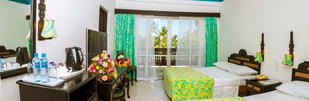 Bamburi Beach Hotel 34/74