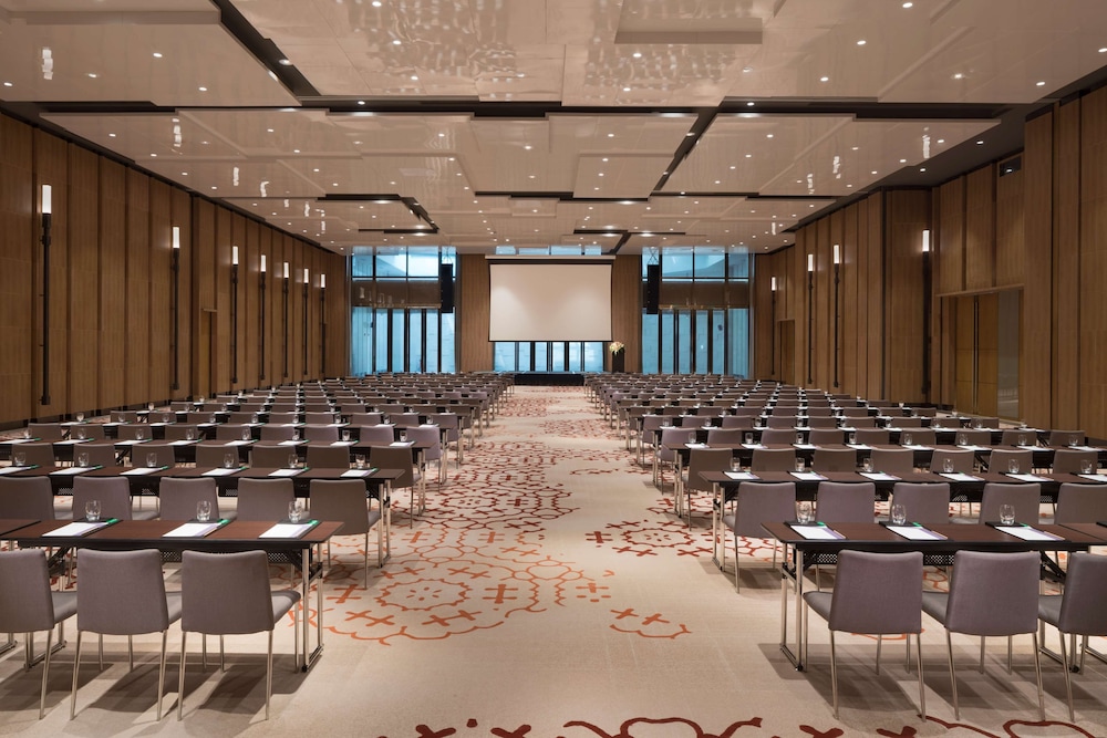 Hyatt Regency Shenzhen Airport 55/69