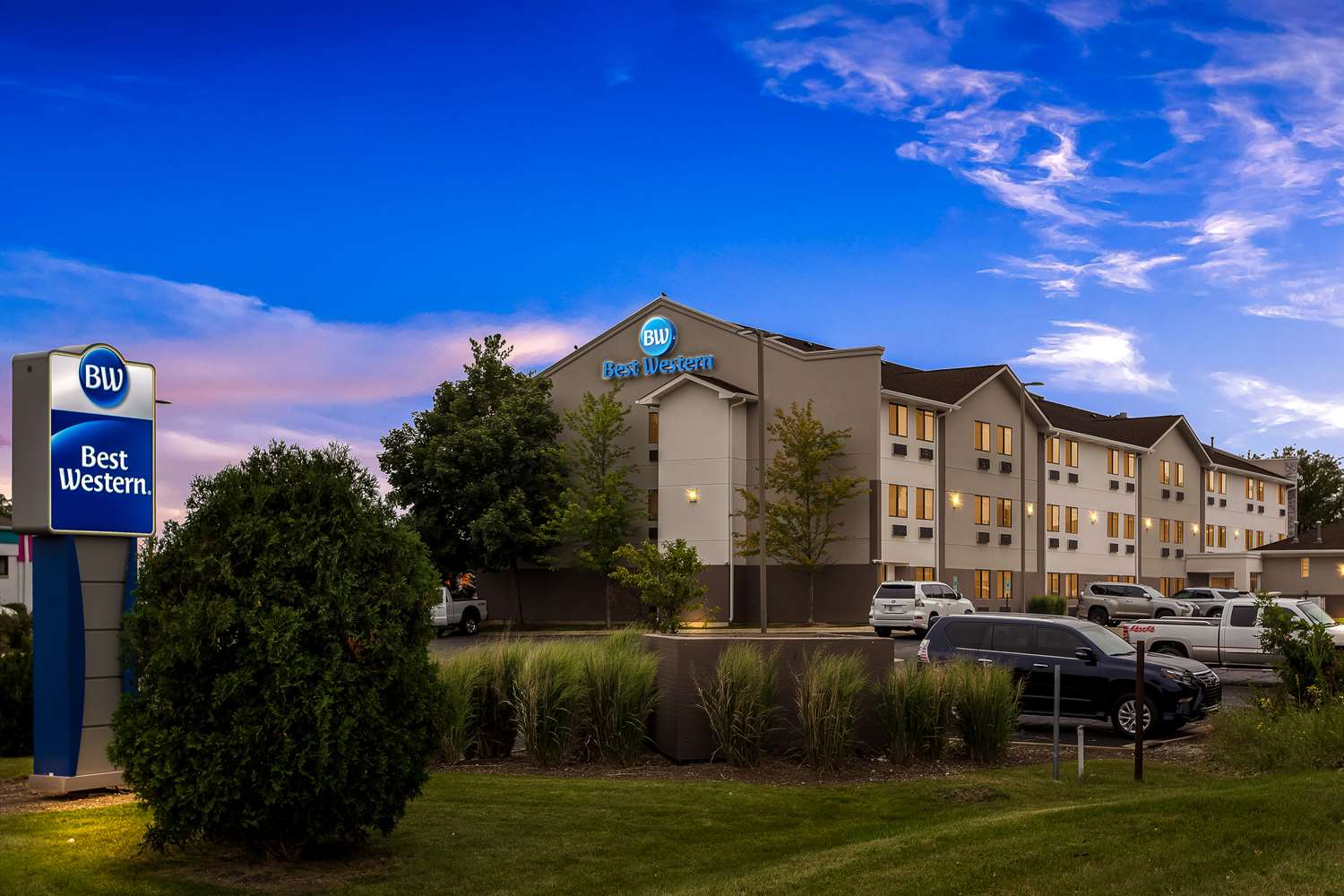 Best Western Oswego Hotel 9/10