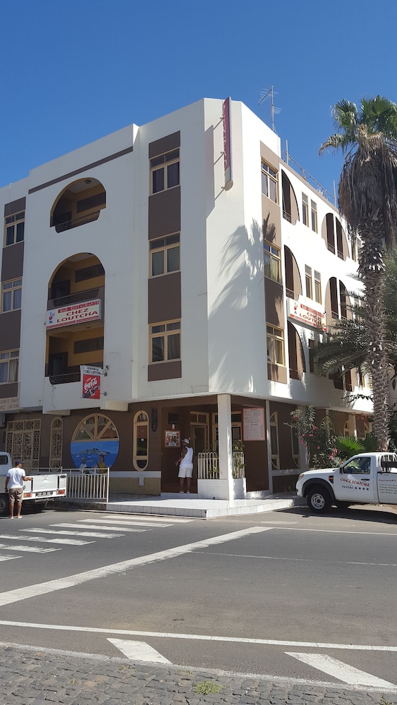 Chez Loutcha Residencial 37/50