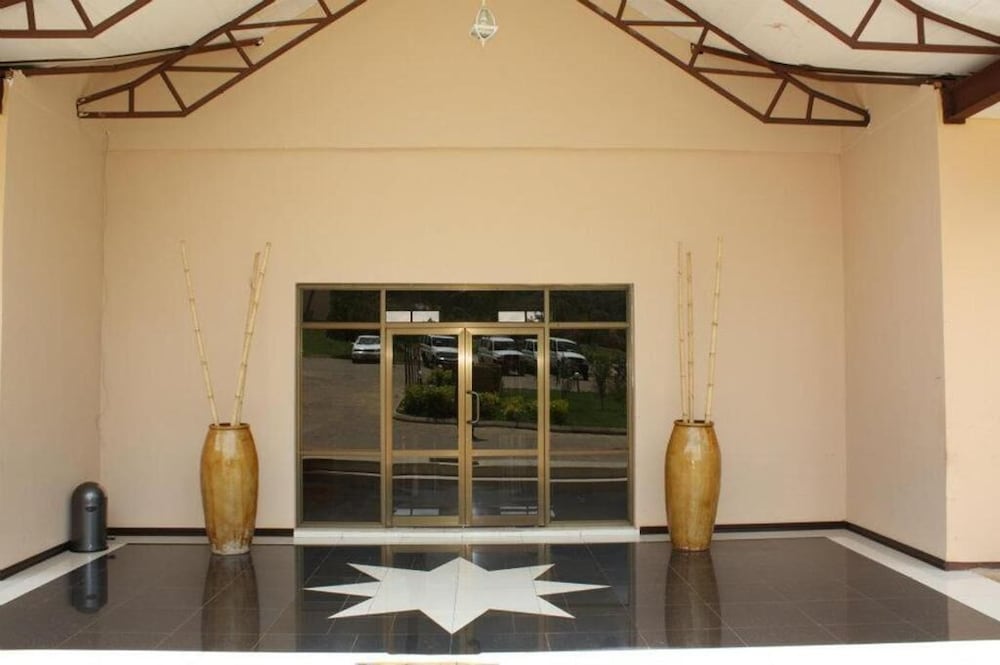 Nashera Hotel 13/42