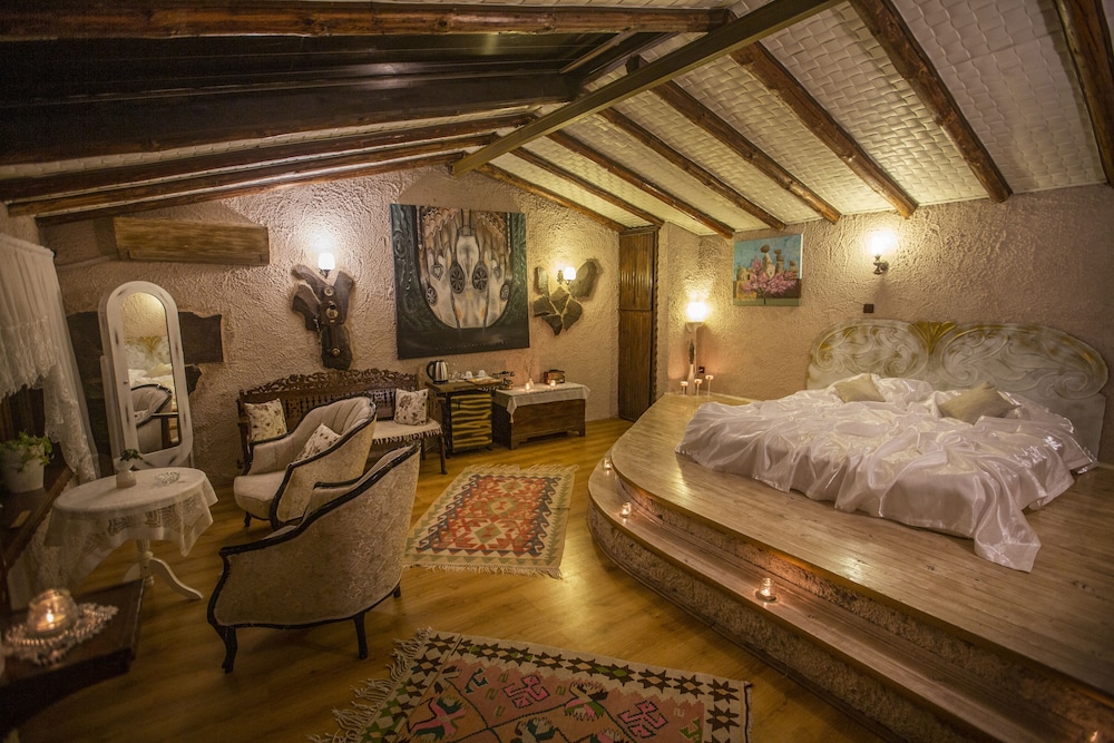 KARLIK EVI BOUTIQUE HOTEL 58/77