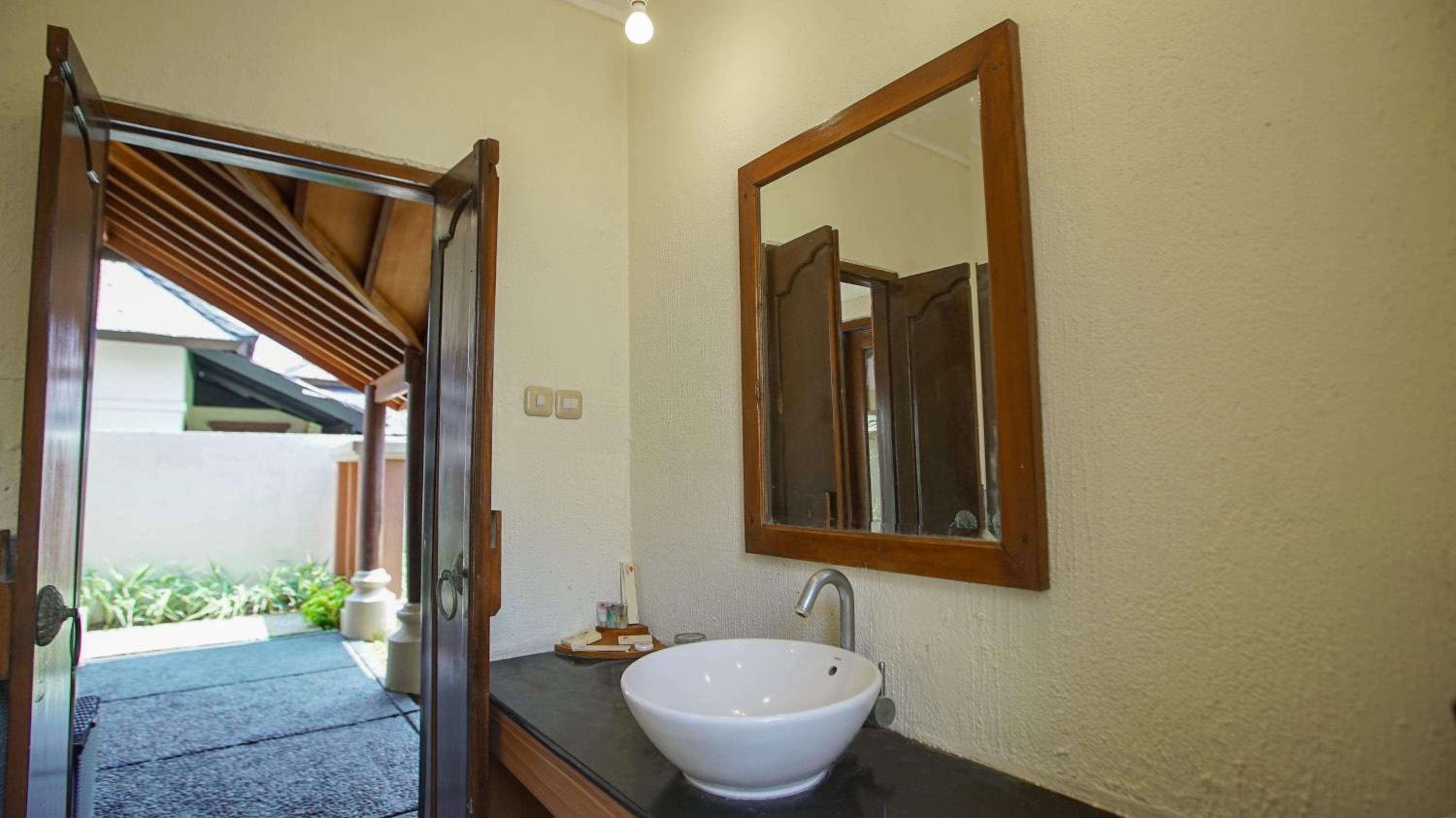 Kalicaa Villa Resort 32/34
