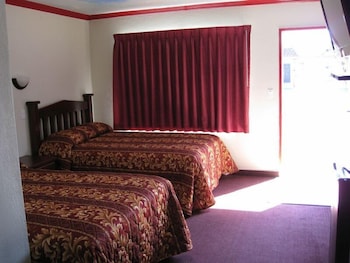 Geneva Motel 5/48