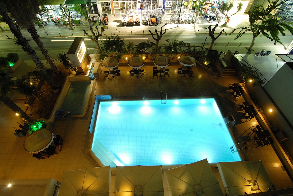 Saint Constantine Hotel 10/49