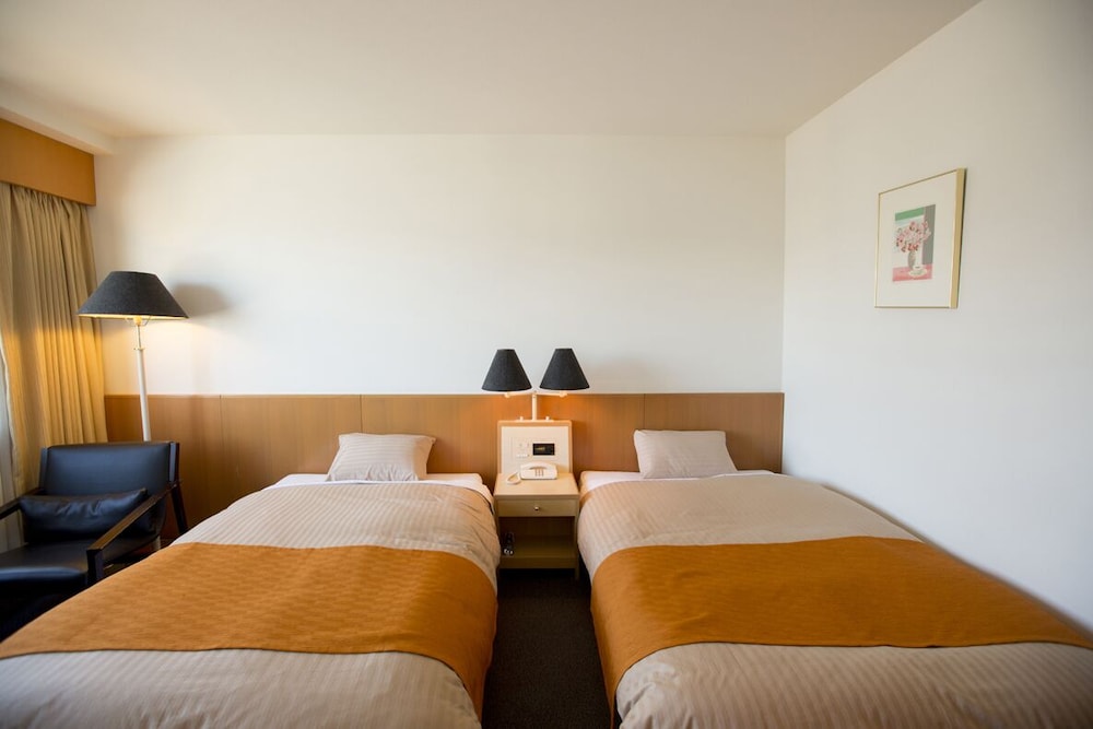 Hotel Granmirage 10/28