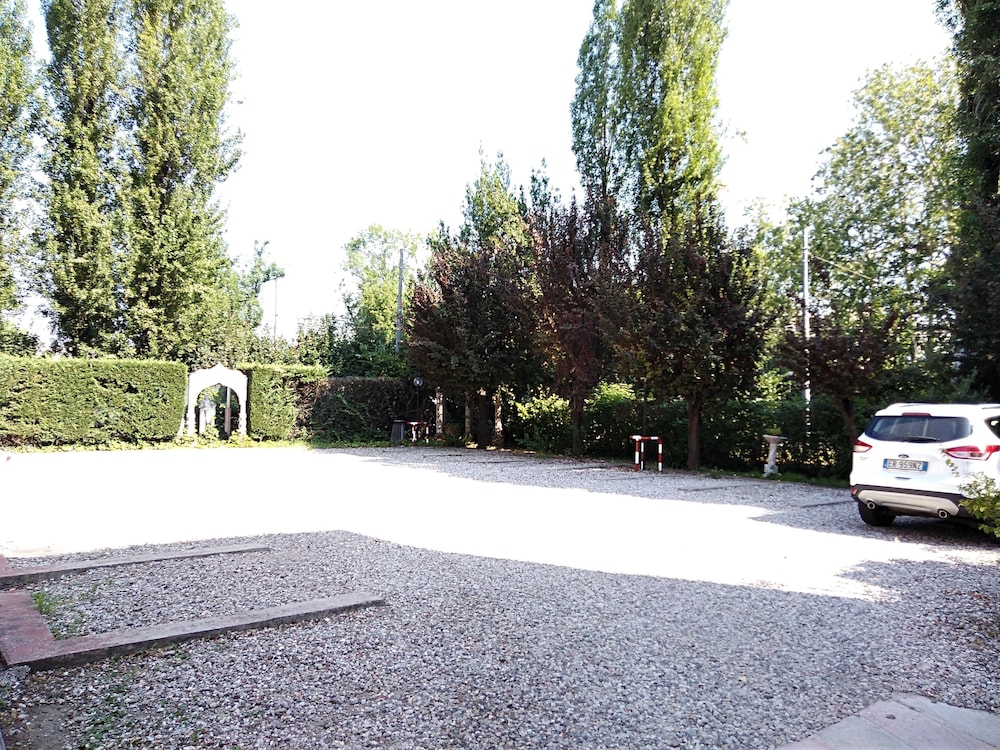 Albergo Moderno 27/33