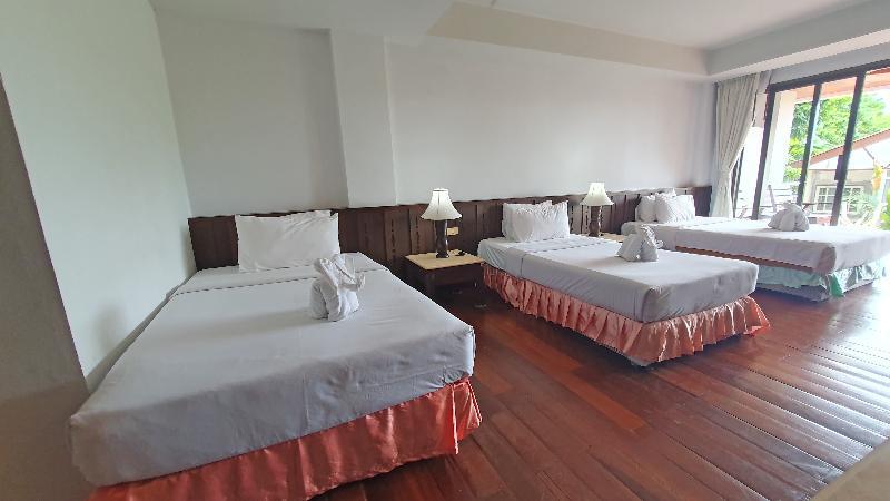 Standard, Triple, 3 Beds