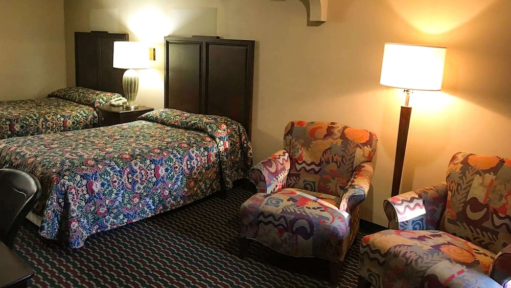 Magnuson Hotel Marietta 10/46