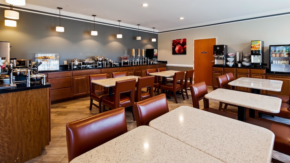 Best Western Denton Inn 14/17