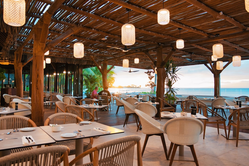 Sofitel Kia Ora Moorea Beach Resort 36/50