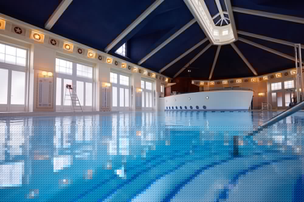 swimming pool spa