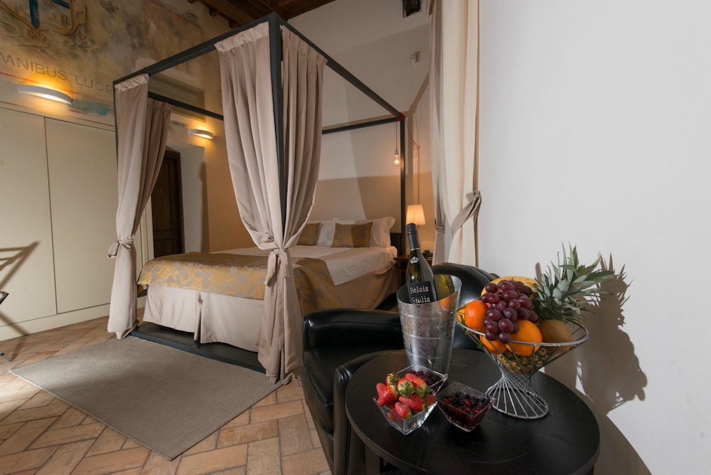 Relais Giulia 69/85