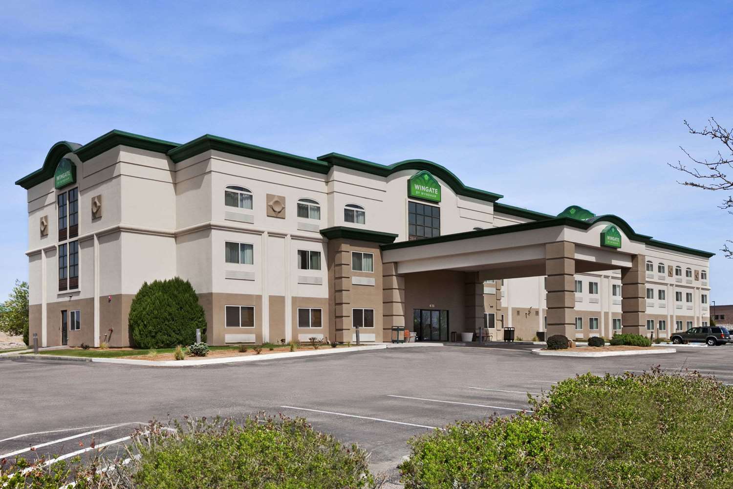 Wingate by Wyndham Pueblo 2/24
