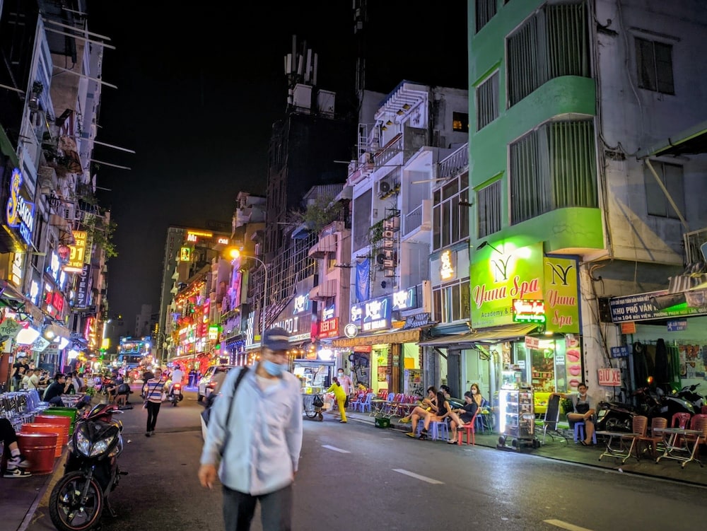 99 Bui Vien Hotel (Boutique) 43/50