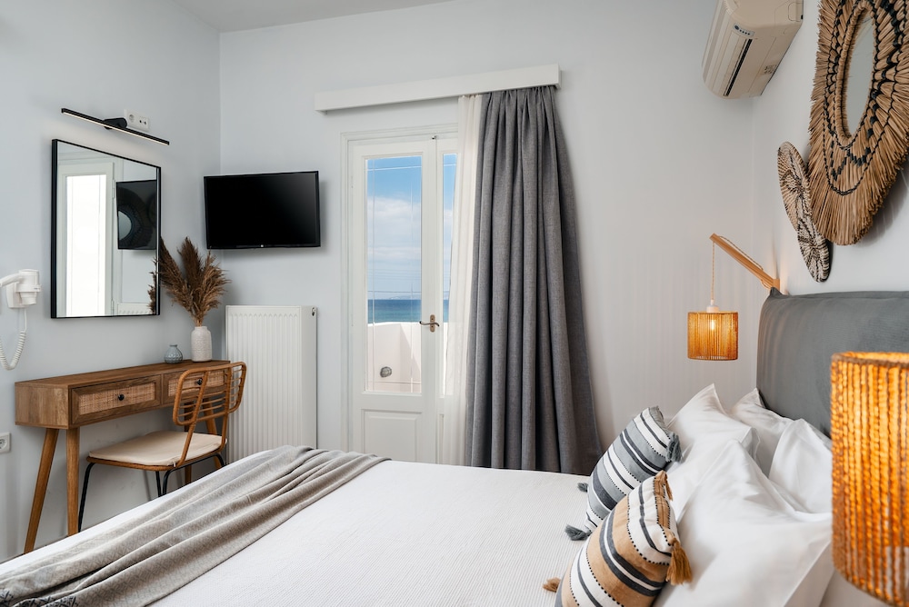 Erato Inn 15/50