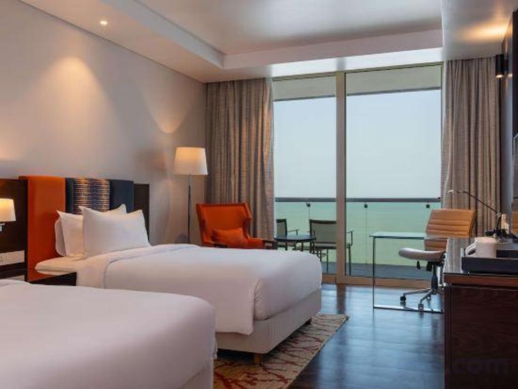 Penthouse Suite, King Bed, Ocean View, Balcony