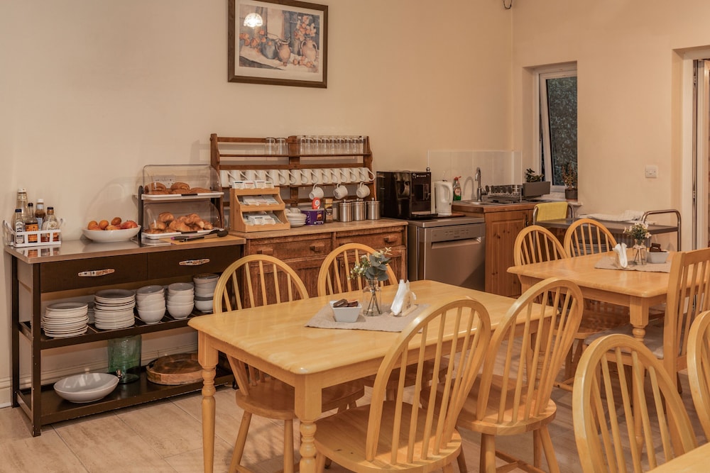 OYO Ricky Road Guest House - Budget 45/59