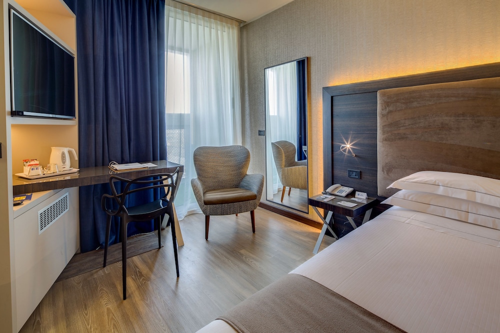 Best Western Plus Hotel Farnese 29/61