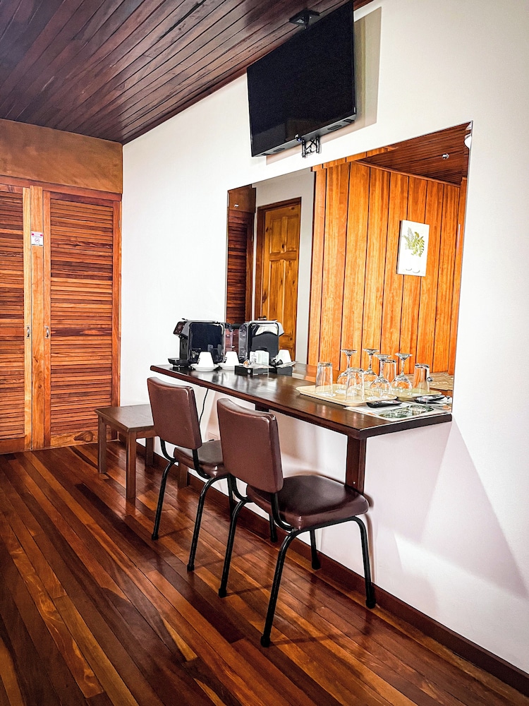 Hotel de Montana Monteverde 67/76